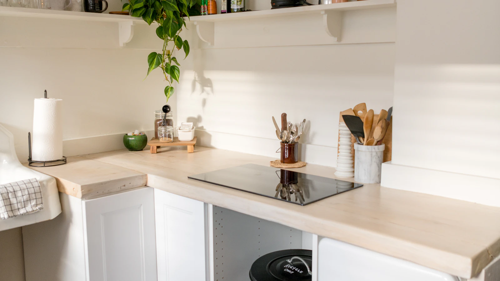 Compostaje casero sin jardín: cómo aprovechar los restos de cocina para tu huerto urbano